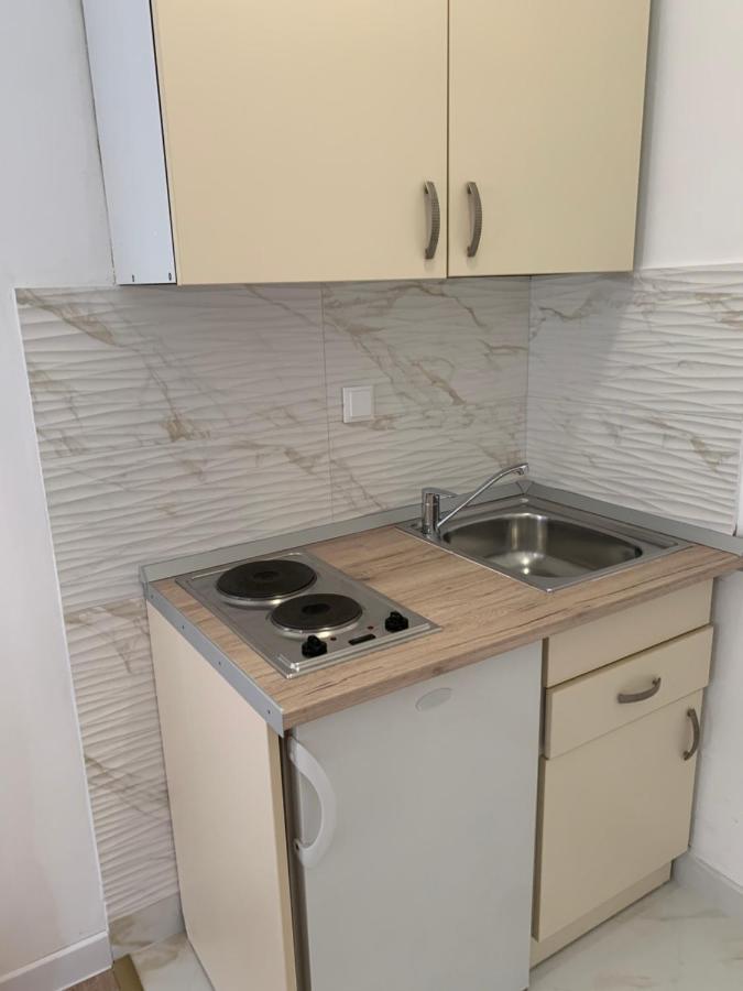 Apartments Villa Antony 2 درفينيك المظهر الخارجي الصورة