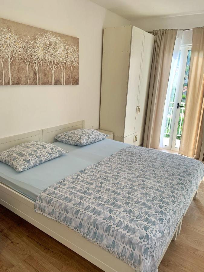 Apartments Villa Antony 2 درفينيك المظهر الخارجي الصورة